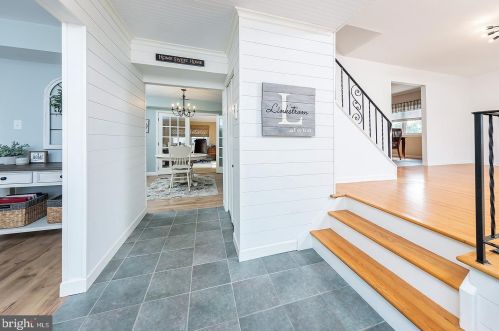 220 Crescent Ave, West Deptford, NJ 08096-5012