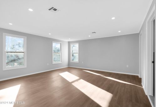 6 Afton Rd, Jackson Twp NJ 08527-3131 exterior