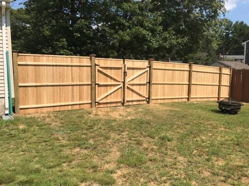 83 Colonial Dr, Taunton MA 02780-3801 exterior