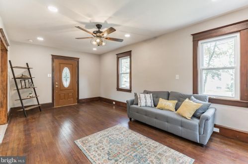 602 Salem Ave, West Deptford NJ  08096-3118 exterior