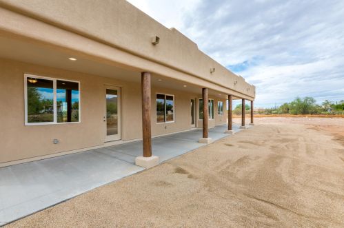 40532 3rd Ave, Phoenix AZ 85086-7203 exterior