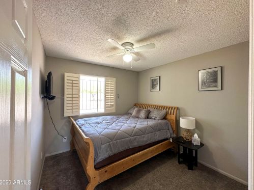 11033 39th Dr, Phoenix AZ  85029-3855 exterior