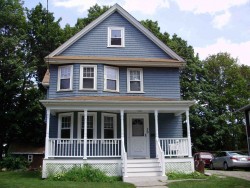 30 Washburn St, Newton, MA 02458-1304