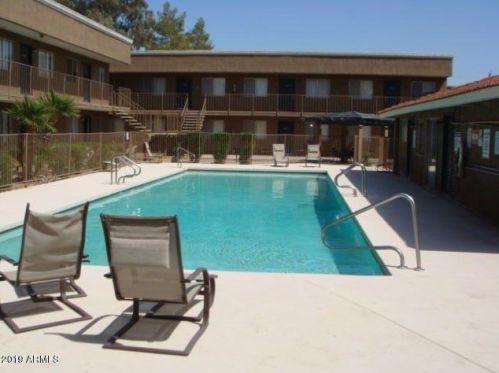 18202 Cave Creek Rd, Phoenix AZ  85032-1004 exterior