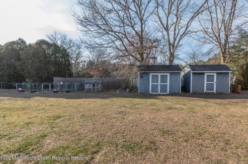 322 Stump Tavern Rd, Jackson Twp NJ 08527-3326 exterior