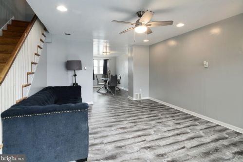 7246 Horrocks St, Philadelphia, PA 19149-1219