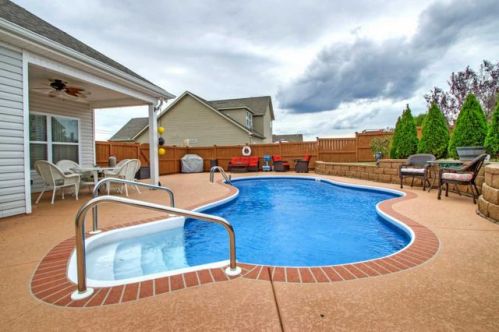 1088 Savannah Ave, Gallatin, TN 37066-2627