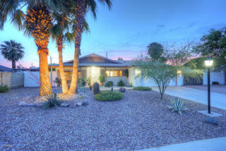 10610 39th St, Phoenix, AZ 85028-3418