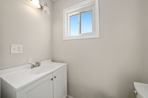 3713 Oak Park Ave, Forest View IL 60402-3902 exterior