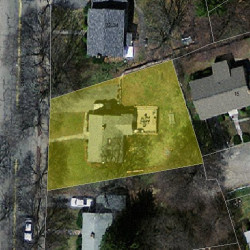 40 Cherry St, Newton MA 02465-1237 aerial view