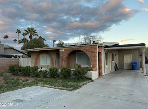 4221 27th St, Phoenix AZ 85016-5703 exterior