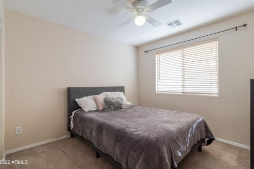 7233 39 Way, Phoenix AZ 85050-5428 exterior