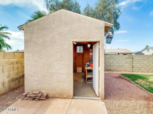 3417 Claire Dr, Phoenix AZ 85032-4932 exterior