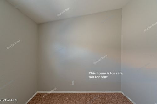 4520 Bighorn Ave, Phoenix AZ  85044-4957 exterior