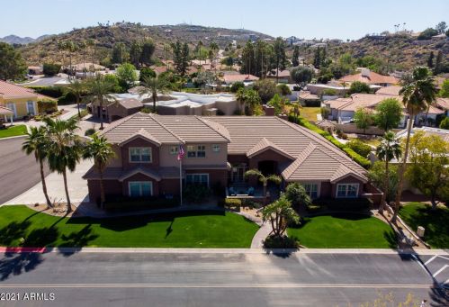 1465 Caribbean Ln, Phoenix AZ 85023-6792 exterior