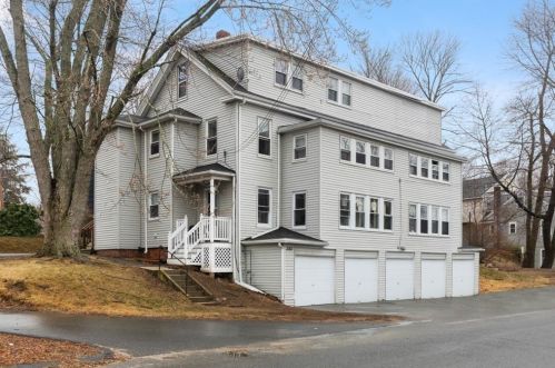 342 Main St, Groveland, MA 01834-1111