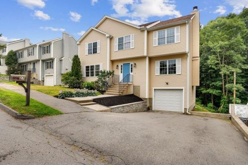 27 Navajo Rd, Worcester, MA 01606-2669
