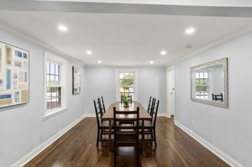 17 Ives St, Worcester MA  01603-2614 exterior