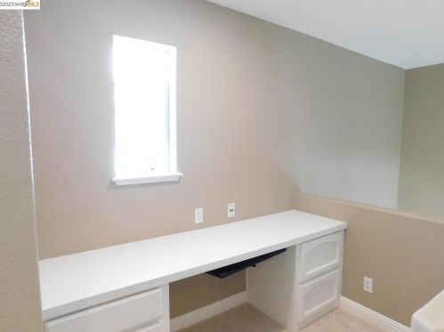 1657 Renaissance Ln, San Leandro, CA 94578-3500