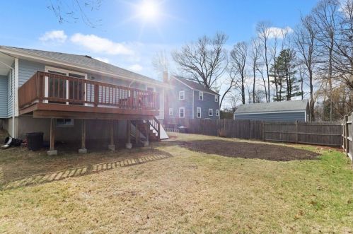 31 Jersey St, Dedham MA  02026-4942 exterior