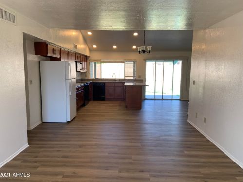 17451 34th Dr, Phoenix AZ  85053-6634 exterior