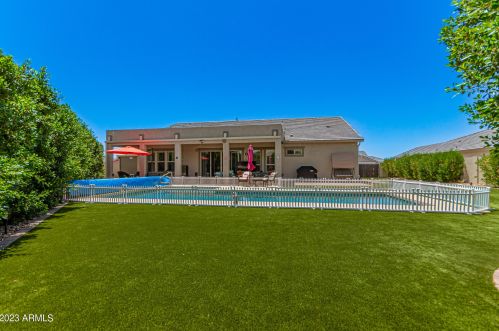 8607 16 Dr, Phoenix AZ 85007-4402 exterior