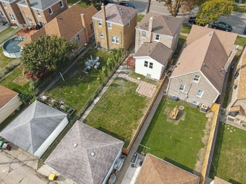 3713 Oak Park Ave, Forest View IL 60402-3902 exterior