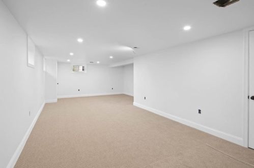 7 Queen Anne Ln, Hingham MA  02043-3904 exterior