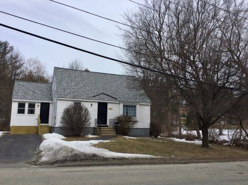 26 Bailey St, Worcester, MA 01602-2208