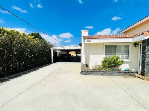 10945 Gilbert St, Anaheim, CA 92804-6365