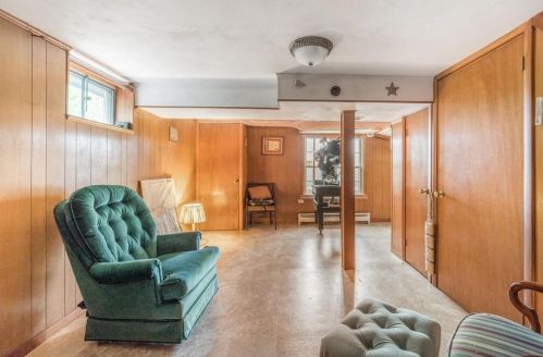 75 Dl St, Methuen MA 01844-7304 exterior