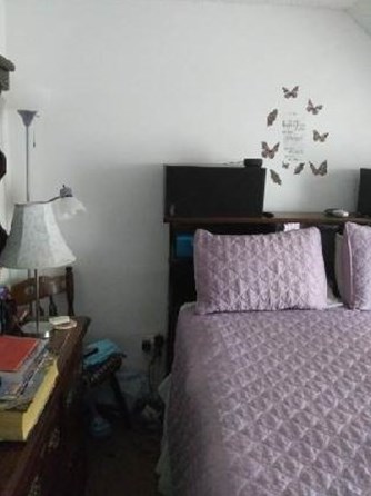 12 Morton Ct, New Bedford MA 02744-2510 exterior