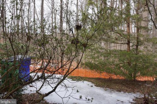 11916 New Country Ln, Columbia MD 21044-4405 exterior