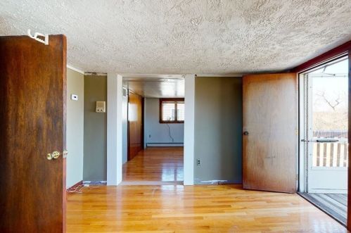 92 Chapel St, Newton MA 02458-1308 exterior