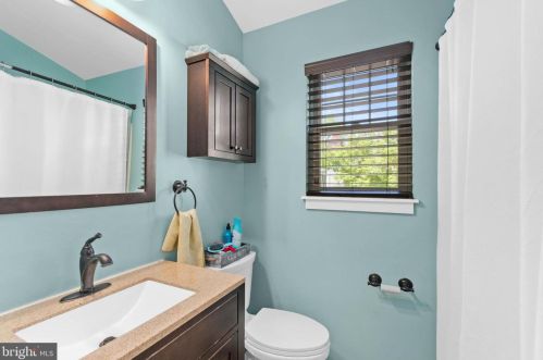 467 Hemlock Ter, West Deptford NJ  08096-2813 exterior