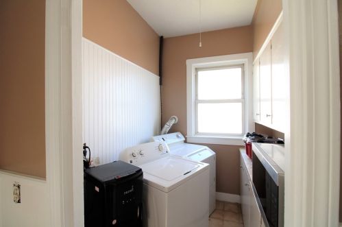 292 Durfee St, Fall River MA 02720-2330 exterior