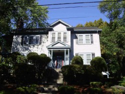 103 Athelstane Rd, Newton, MA 02459-2422