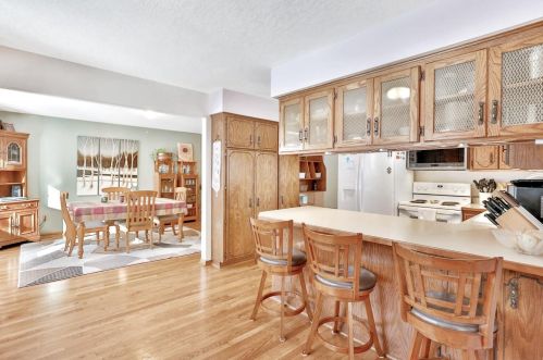 1006 12th St, Princeton MN 55371-1009 exterior