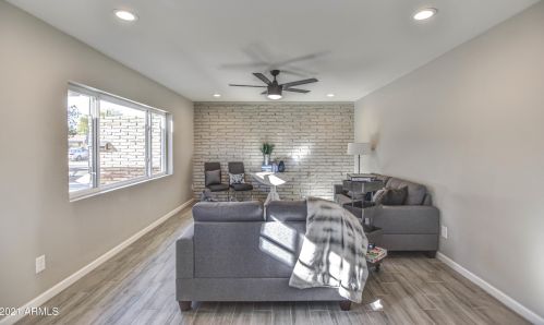 3155 Altadena Ave, Phoenix AZ 85029-3211 exterior