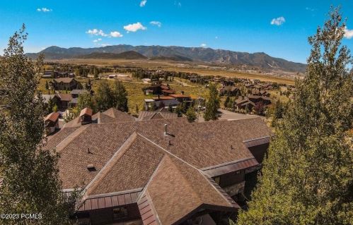 2727 Westview Trl, Park City UT 84098-6342 exterior