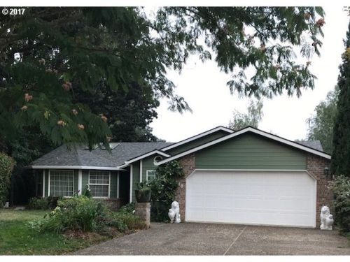 1618 Goucher St, Mcminnville, OR 97128-5734
