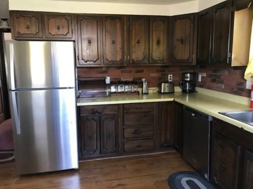 15 Hammond St, New Bedford, MA 02745-4812