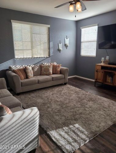 2469 73rd Dr, Phoenix AZ  85035-3261 exterior