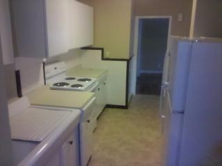 827 Pleasant St, Worcester MA  01602-1935 exterior