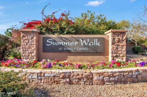 9118 Cypress St, Phoenix AZ 85003-1106 exterior