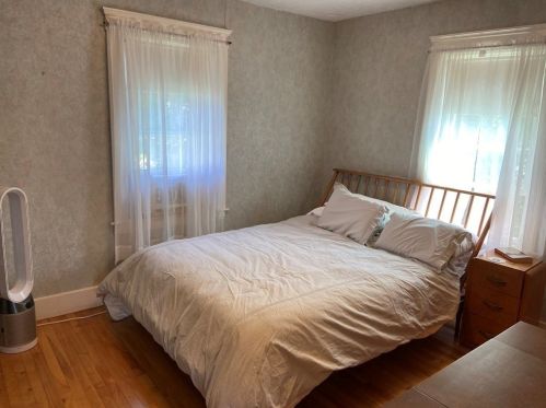 98 Cohasset St, Worcester MA 01604-3269 exterior