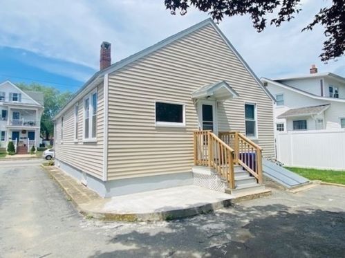 21 James St, Taunton MA  02780-1514 exterior