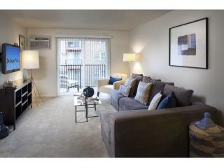 11 Diamond St, Lawrence MA  01843-2064 exterior