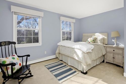 84 Leavitt St, Hingham MA 02043-2973 exterior