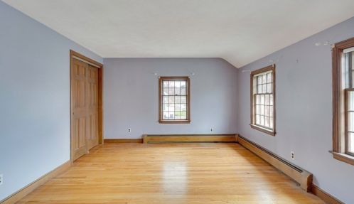 363 Greenlodge St, Dedham MA 02026-6223 exterior